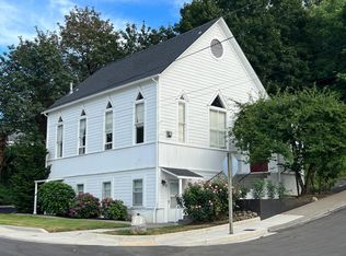 302 SE Harlow Ave #2, Troutdale, OR 97060