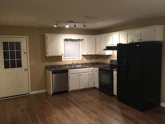 5th image of 16461 Highway 104 N APT B