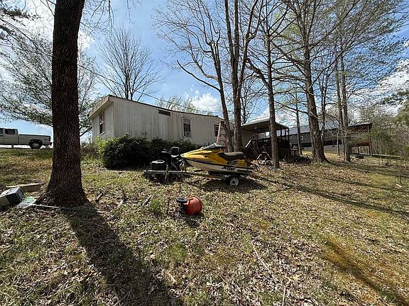 2nd image of 190 Tara Rd