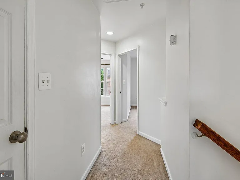 9457 Birdhouse Cir #40 — Photo 31