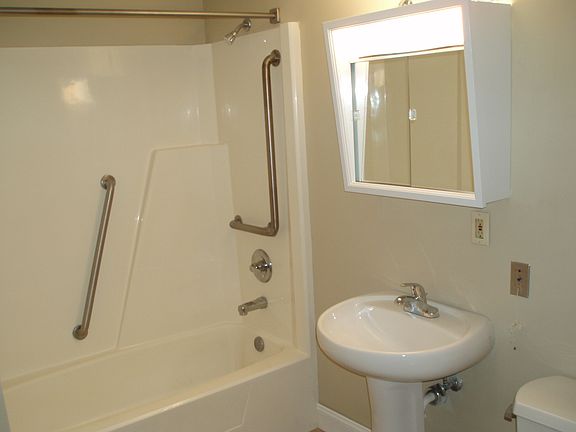 5th image of 1500 12th St #7c973de0d