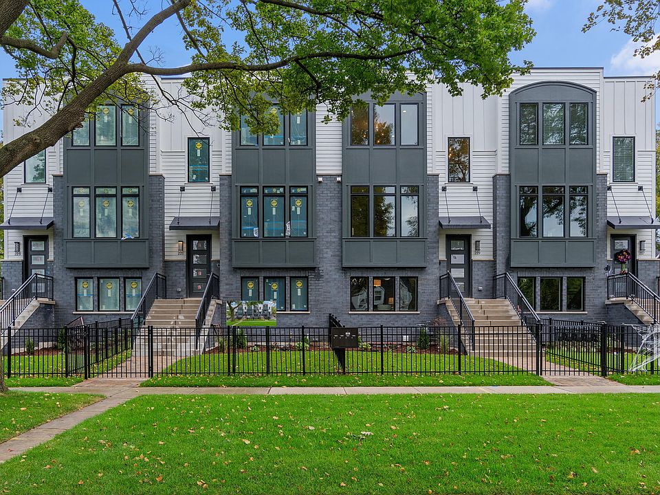 1st image of 221 N Larch Ave
