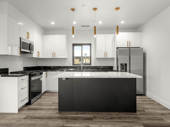 1920 S Sherbourne Dr #1/2