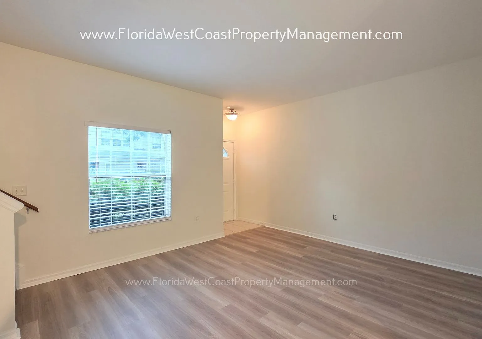 Carolina Landings! 2 Bedroom/2.5 Bath Condo! Super Location- University Parkway — Photo 4