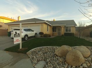 6304 W Avenue J11, Lancaster, CA 93536
