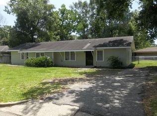 1815 Ogburn Ave, Mobile, AL 36605