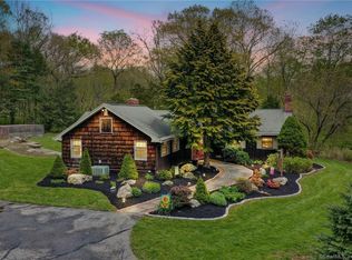 39 Barn Hill Rd, Monroe, CT 06468