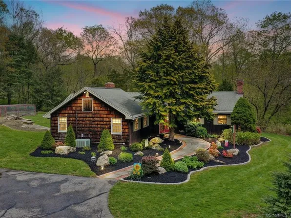 39 Barn Hill Road, Monroe, CT 06468