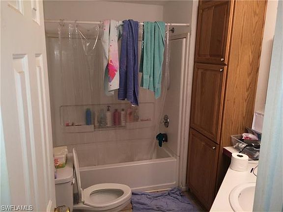 5th image of 226 San Jose St