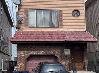 104 Niagara St, Newark, NJ 07105
