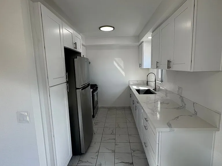 2250-2260 Kenrich Ct. — Photo 1