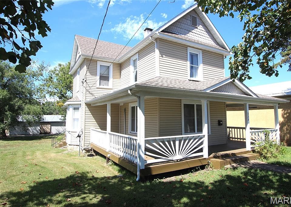 1st image of 323 N Division St