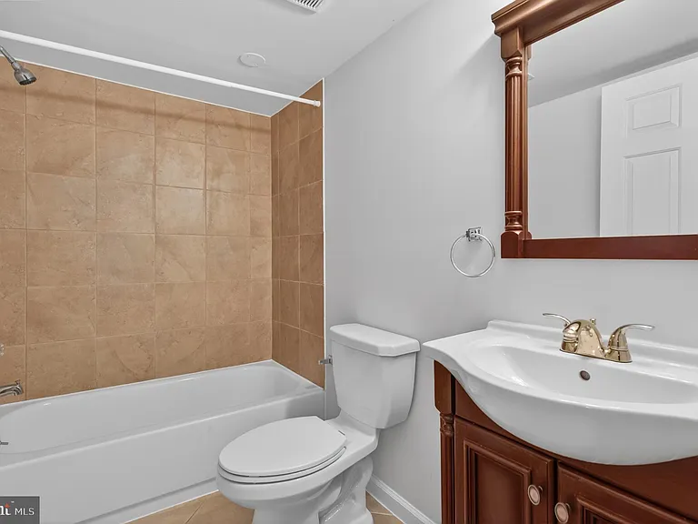 25278 Boldness Ct — Photo 46