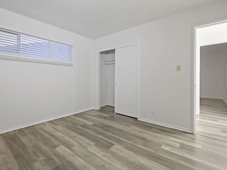 7719 Alexandria Pl — Photo 31