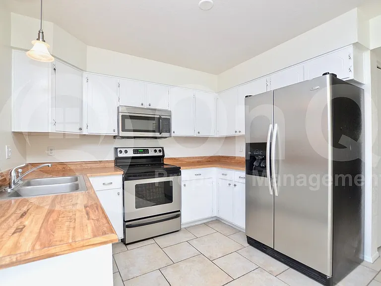 4601 N 102nd Ave #1079 — Photo 3