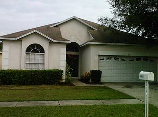 461 Sand Ridge Dr, Valrico, FL 33594