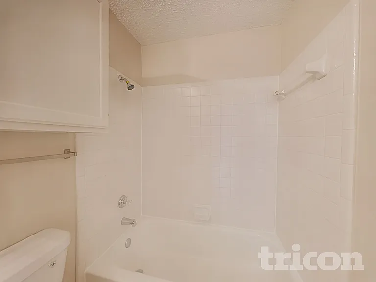 2033 Feather Ln — Photo 15