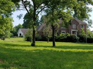 171 Lakewood Dr, Nicholasville, KY 40356