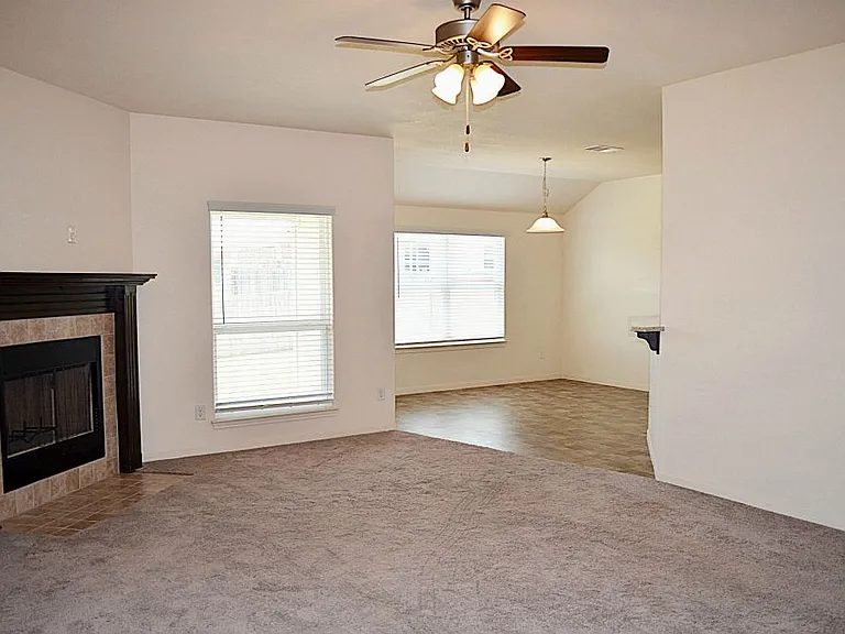 6702 Keechi Valley Dr — Photo 6