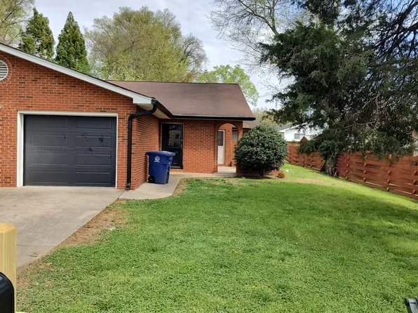 1605 Albert Ln #B, Hixson, TN 37343