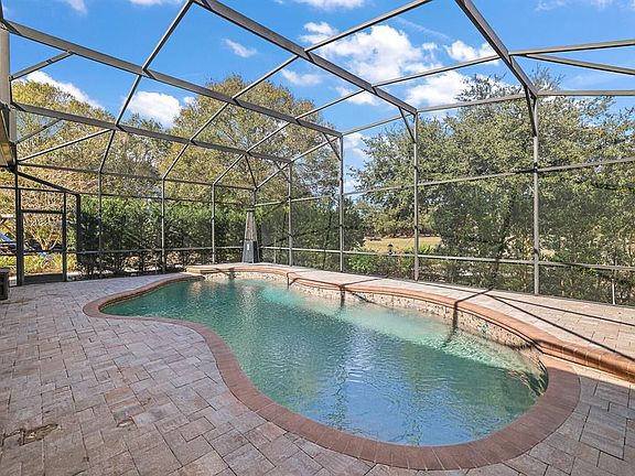 4th image of 15507 Thoroughbred Ln