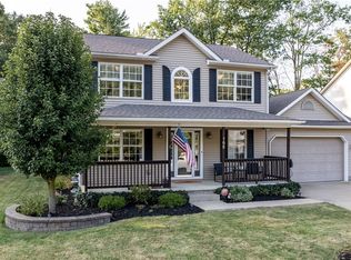 165 Laura Ln, Cortland, OH