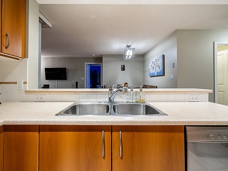 235 Guildford Way #1105 — Photo 13