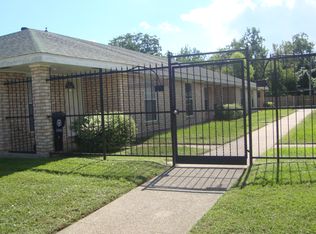 10900 Roger Dr APT B, New Orleans, LA 70127