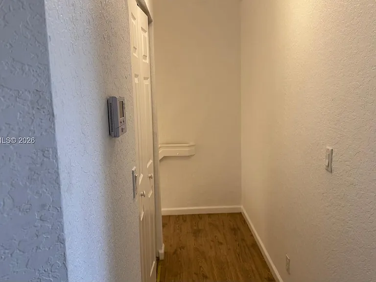 9064 NW 54th St #9064 — Photo 34
