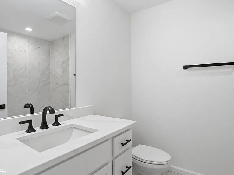 336 W Ashbrook Dr — Photo 52