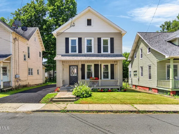 23 Lake Street, Stillwater, NY 12170