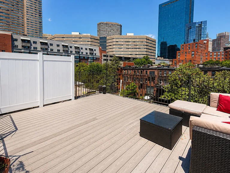 231 W Canton St #4 — Photo 9