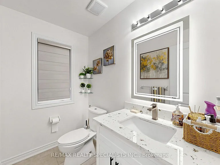 250 Chippewa Ave — Photo 20