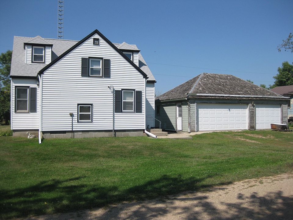 1st image of 4487 320th St