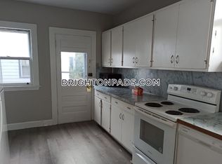 31 Wade St, Brighton, MA 02135