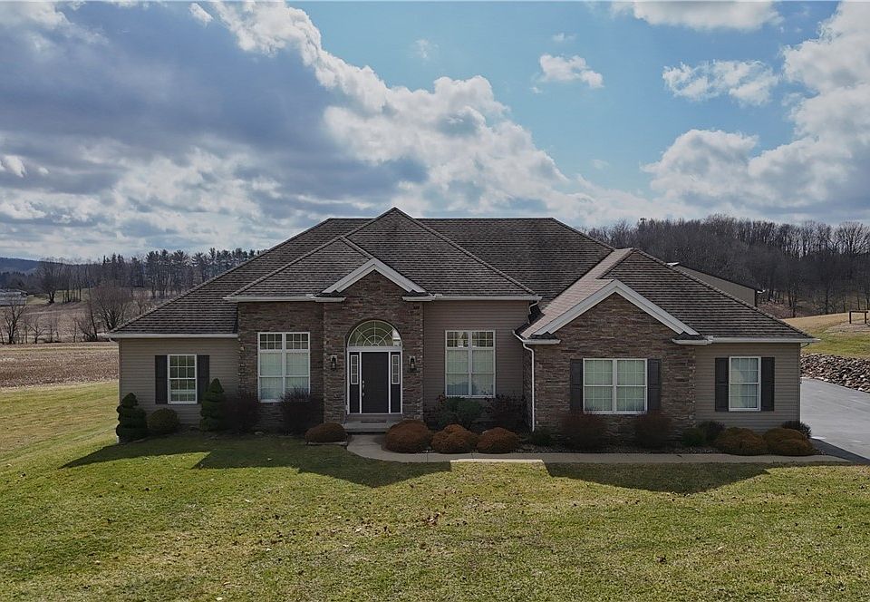 1st image of 49235 Hickman Rd