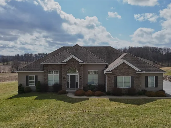 49235 Hickman Rd, East Liverpool, OH 43920