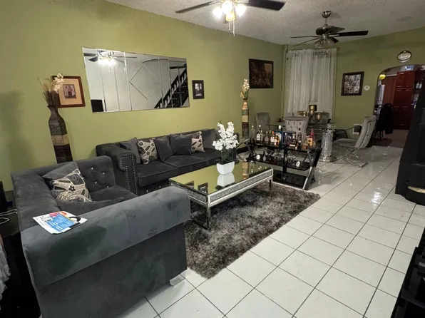 813 E Russell St, Philadelphia, PA 19134