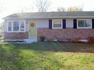 11124 Pine Forest Dr, Saint Louis, MO