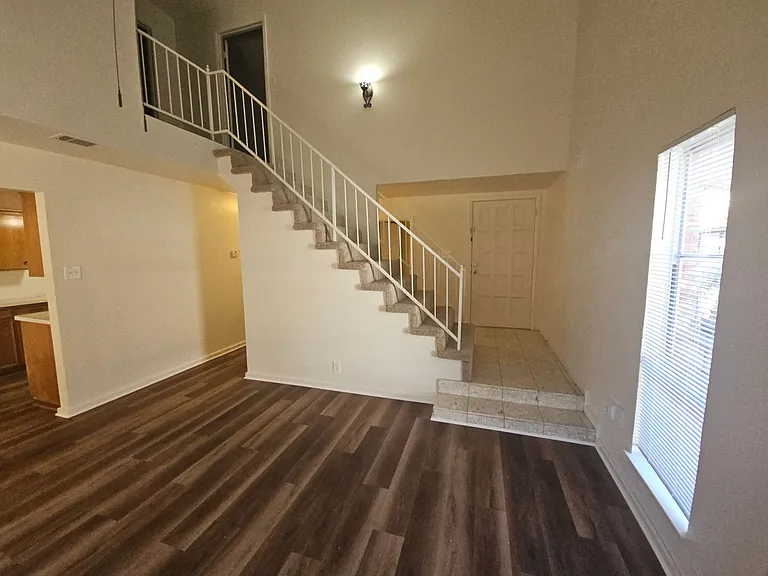 2109 Fleur De Lis Ct — Photo 7