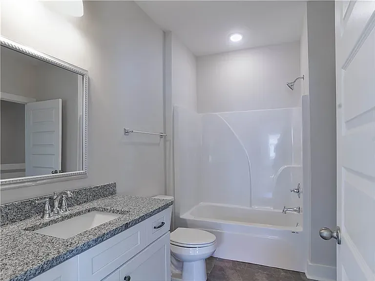 606 Cameron Ct — Photo 14