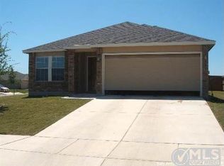 256 Blue Moon Gait, Selma, TX 78154
