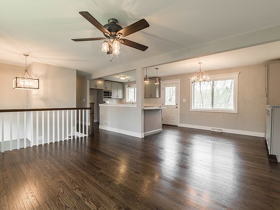 4th image of 1640 Woodland Dr