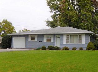 126 Penny Ln, Macomb, IL 61455