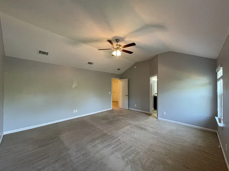 1322 Windrow Dr — Photo 15