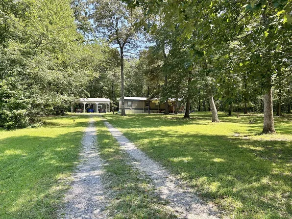 689 Newt Vanattia Rd, Hillsboro, TN 37342