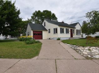 2155 State Rd, La Crosse, WI 54601