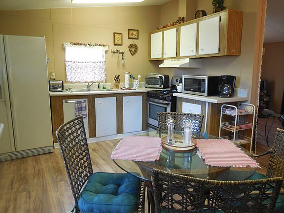 4th image of 2450 SW 38th Ave Lot 45