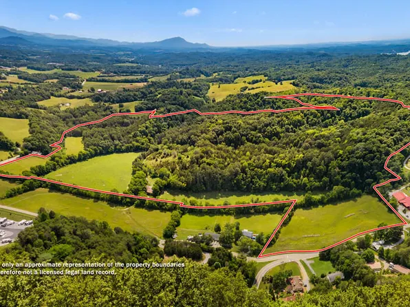 268 Hattie Branch Rd, Sevierville, TN 37876