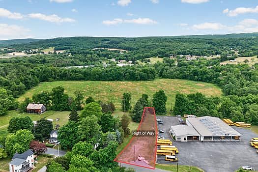 1st image of Ashtown Dr